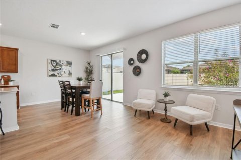 Casa en venta en Wesley Chapel, Florida, 4 dormitorios, 299.33 m2 № 1845159 - foto 15