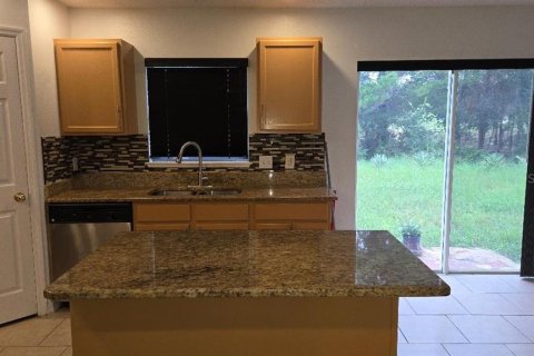 Casa en alquiler en Poinciana, Florida, 4 dormitorios, 206.61 m2 № 1912074 - foto 7