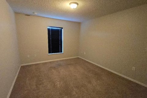 Casa en alquiler en Poinciana, Florida, 4 dormitorios, 206.61 m2 № 1912074 - foto 15