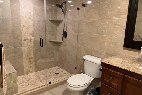 Снять в аренду кондоминиум в Уэстон, Флорида 2 спальни, 114.73м2, № 2065241 - фото 21