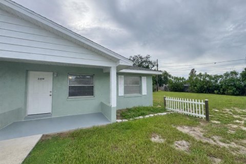 Appartement à Lake Wales, Floride 2 chambres, 74.32 m2 № 2342367