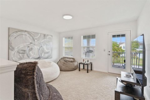 Villa ou maison à vendre à Kissimmee, Floride: 4 chambres, 196.95 m2 № 2210181 - photo 17