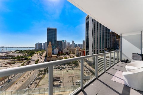 Condominio en venta en Miami, Florida, 2 dormitorios, 112.23 m2 № 1973713 - foto 17
