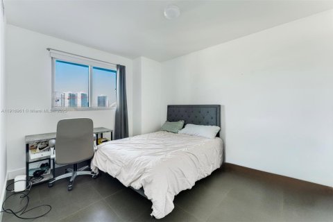 Condominio en venta en Miami, Florida, 2 dormitorios, 112.23 m2 № 1973713 - foto 15
