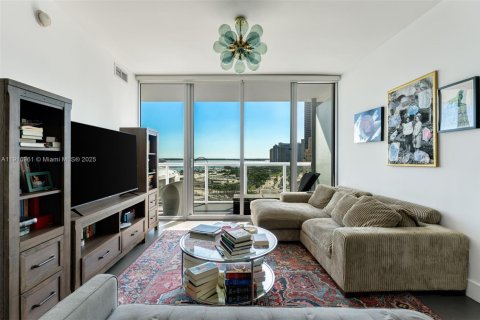 Condominio en venta en Miami, Florida, 2 dormitorios, 112.23 m2 № 1973713 - foto 7