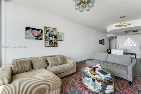 Condominio en venta en Miami, Florida, 2 dormitorios, 112.23 m2 № 1973713 - foto 9