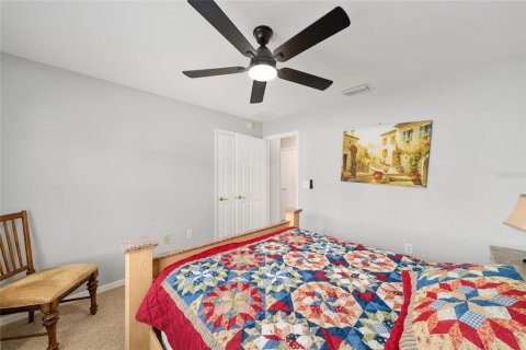 House in Summerfield, Florida 2 bedrooms, 148.27 sq.m. № 2200417 - photo 24