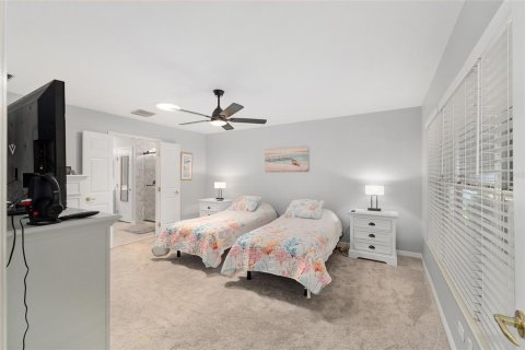 House in Summerfield, Florida 2 bedrooms, 148.27 sq.m. № 2200417 - photo 18