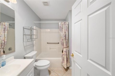 House in Summerfield, Florida 2 bedrooms, 148.27 sq.m. № 2200417 - photo 25