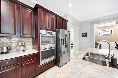 House in Bradenton, Florida 4 bedrooms, 281.03 sq.m. № 1894290 - photo 11