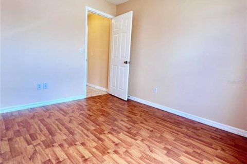 Casa en venta en Kissimmee, Florida, 3 dormitorios, 102.38 m2 № 2126880 - foto 16