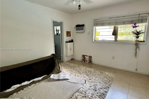 Condominio en venta en Key Biscayne, Florida, 1 dormitorio, 44.04 m2 № 1983516 - foto 3