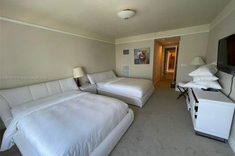 Copropriété à louer à Miami, Floride: 2 chambres, 162.3 m2 № 1782082 - photo 2