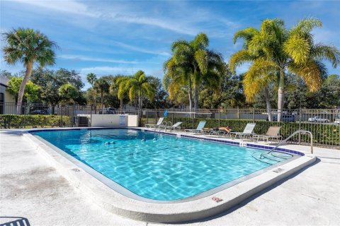 Condo in Clearwater, Florida, 1 bedroom № 2209917 - photo 21