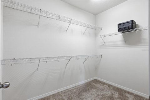 Townhouse in Orlando, Florida 2 bedrooms, 149.85 sq.m. № 2373794 - photo 27