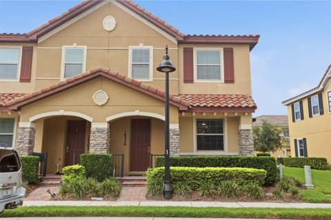 Townhouse in Orlando, Florida 2 bedrooms, 149.85 sq.m. № 2373794