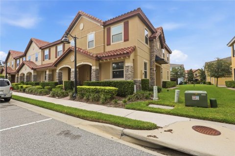 Townhouse in Orlando, Florida 2 bedrooms, 149.85 sq.m. № 2373794 - photo 3
