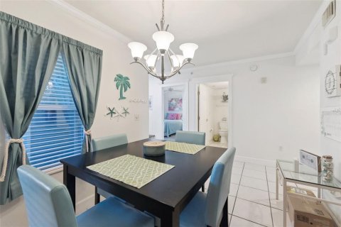 Copropriété à vendre à New Smyrna Beach, Floride: 3 chambres, 179.77 m2 № 2107683 - photo 10