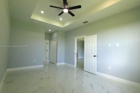 Casa en venta en Lehigh Acres, Florida, 4 dormitorios, 159.7 m2 № 1848993 - foto 20