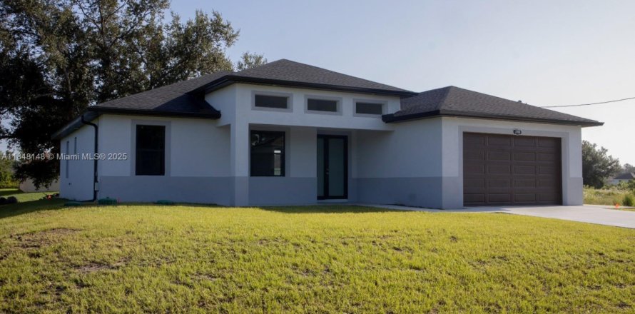 Casa en Lehigh Acres, Florida 4 dormitorios, 159.7 m2 № 1848993