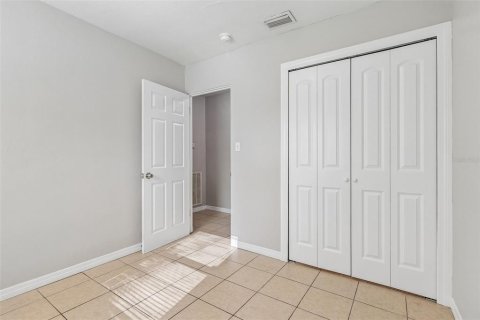 House in Winter Haven, Florida 3 bedrooms, 102.56 sq.m. № 2235484 - photo 16