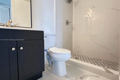 Снять в аренду кондоминиум в Хайалиа, Флорида 2 спальни, 84.36м2, № 1971149 - фото 16