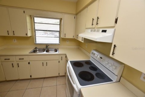 Apartment in Lakeland, Florida 2 bedrooms, 91.97 sq.m. № 1901156 - photo 3