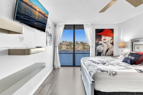 Condominio en venta en Hollywood, Florida, 2 dormitorios, 113.43 m2 № 1979586 - foto 29