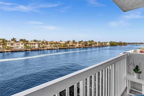 Condominio en venta en Hollywood, Florida, 2 dormitorios, 113.43 m2 № 1979586 - foto 24