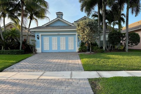 Villa ou maison à vendre à West Palm Beach, Floride: 2 chambres, 193.7 m2 № 2288819 - photo 2