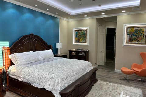 Villa ou maison à vendre à West Palm Beach, Floride: 2 chambres, 193.7 m2 № 2288819 - photo 8