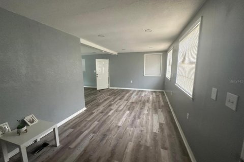 House in Jacksonville, Florida 3 bedrooms, 125.42 sq.m. № 2391528 - photo 11