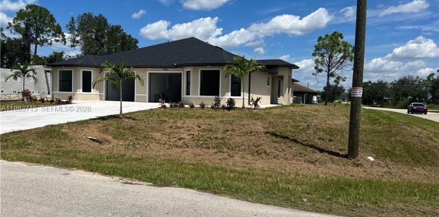 Дом в Лихай-Эйкерс, Флорида 3 спальни, 111.48м2 № 2025644