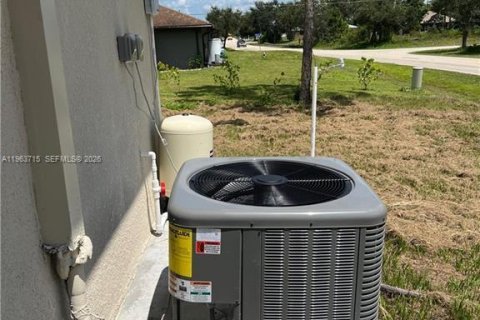 Снять в аренду виллу или дом в Лихай-Эйкерс, Флорида 3 спальни, 111.48м2, № 2025644 - фото 18