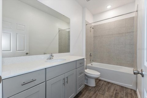 Casa en venta en Tavares, Florida, 4 dormitorios, 176.51 m2 № 1759884 - foto 15