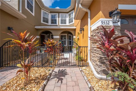 Townhouse in Orlando, Florida 3 bedrooms, 136.75 sq.m. № 1570461 - photo 4