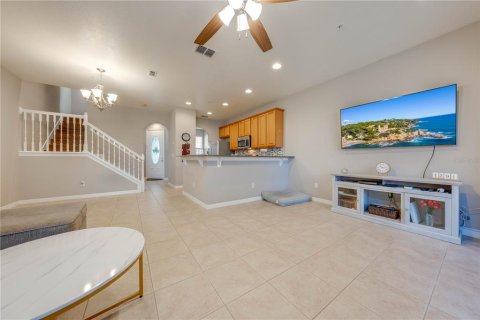 Townhouse in Orlando, Florida 3 bedrooms, 136.75 sq.m. № 1570461 - photo 7