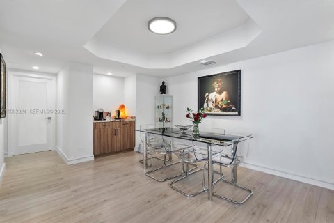 Copropriété à vendre à Aventura, Floride: 2 chambres, 150.69 m2 № 2047348 - photo 5