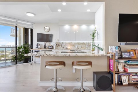 Copropriété à vendre à Aventura, Floride: 2 chambres, 150.69 m2 № 2047348 - photo 14