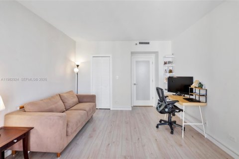 Copropriété à vendre à Aventura, Floride: 2 chambres, 150.69 m2 № 2047348 - photo 25