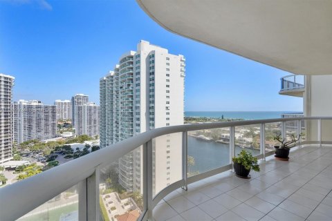 Copropriété à vendre à Aventura, Floride: 2 chambres, 150.69 m2 № 2047348 - photo 29