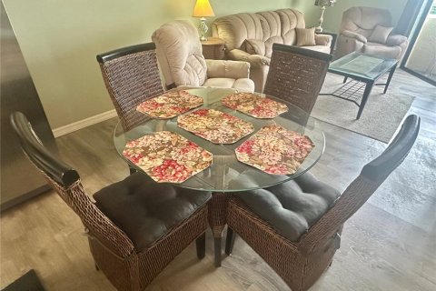 Condominio en venta en Hudson, Florida, 1 dormitorio, 68.1 m2 № 1793969 - foto 9