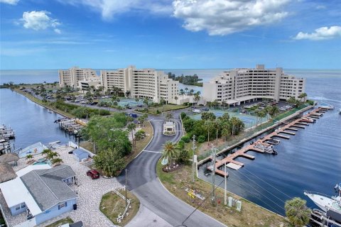Condominio en venta en Hudson, Florida, 1 dormitorio, 68.1 m2 № 1793969 - foto 2