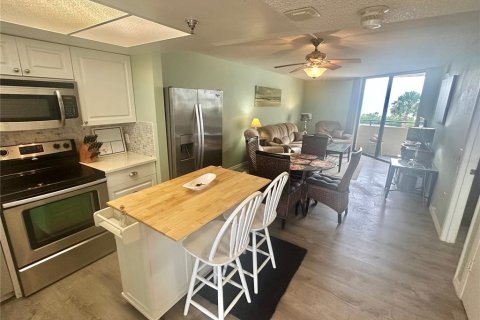 Condominio en venta en Hudson, Florida, 1 dormitorio, 68.1 m2 № 1793969 - foto 4