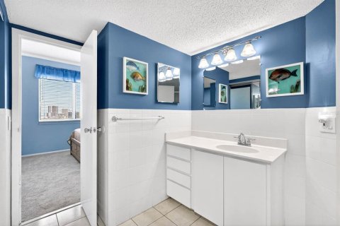 Condominio en venta en Daytona Beach, Florida, 2 dormitorios, 112.41 m2 № 2099893 - foto 18