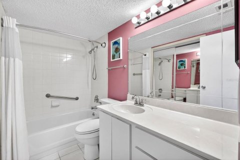 Condominio en venta en Daytona Beach, Florida, 2 dormitorios, 112.41 m2 № 2099893 - foto 22