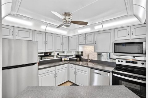 Condominio en venta en Daytona Beach, Florida, 2 dormitorios, 112.41 m2 № 2099893 - foto 13