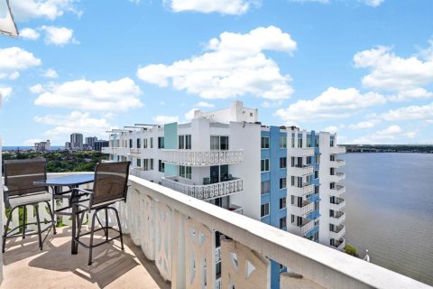 Condominio en venta en Daytona Beach, Florida, 2 dormitorios, 112.41 m2 № 2099893 - foto 23
