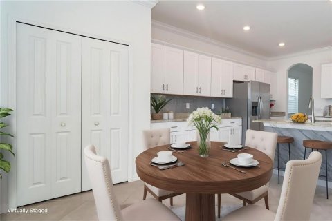 House in Venice, Florida 5 bedrooms, 300.17 sq.m. № 1442149 - photo 14