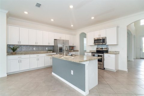 House in Venice, Florida 5 bedrooms, 300.17 sq.m. № 1442149 - photo 13